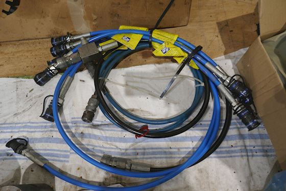 Bergen Ulstein Rolls Royce Hydraulic Jacks and Extends and Hydraulic Hoses and Spare #15