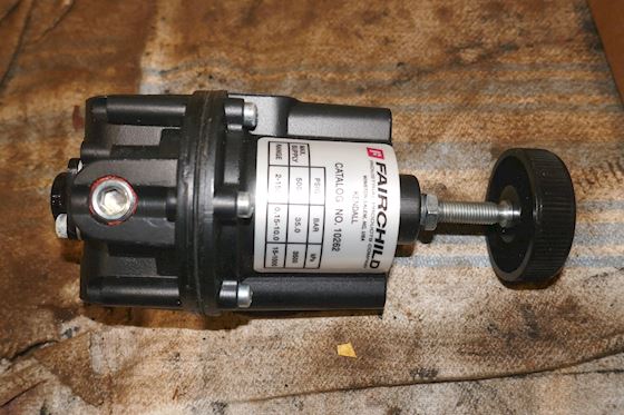Fairchild Regulator 10262 #2