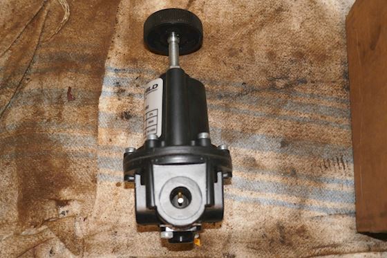 Fairchild Regulator 10262 #5