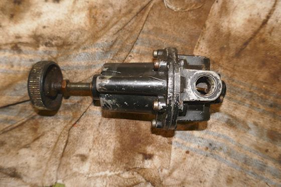 Fairchild Pressure Regulator 10224 #1