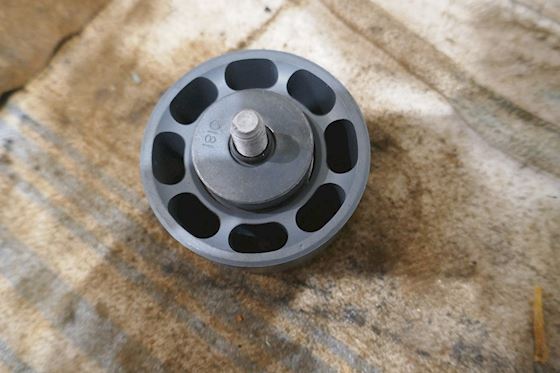 Caterpillar 63,5 mm Wide Idler Pulley 133-7023 #4