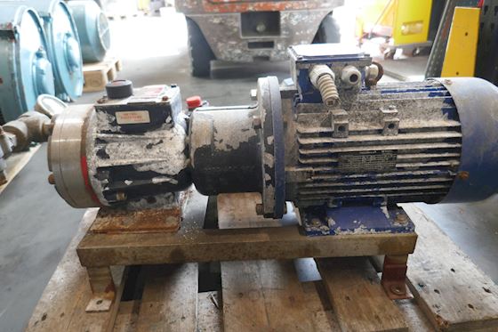 Hydra-Cell Pump G10XKSTSNECB #2