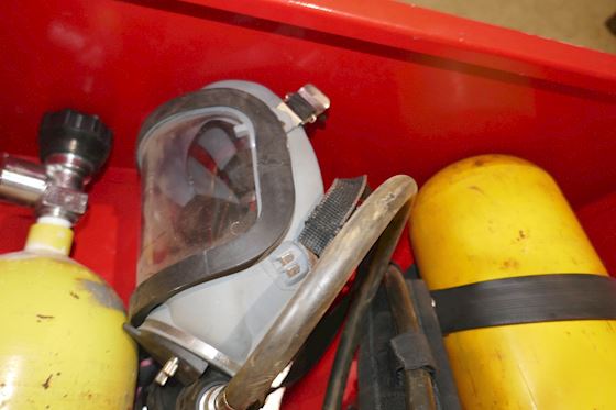 Dräger Compressed Air Breathing Apparatus Box #4