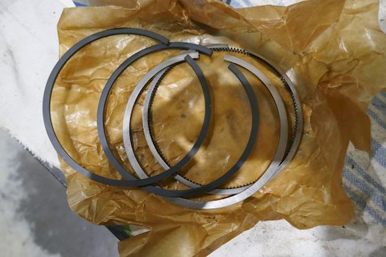 Volvo Penta Piston Ring Set 275309 #1