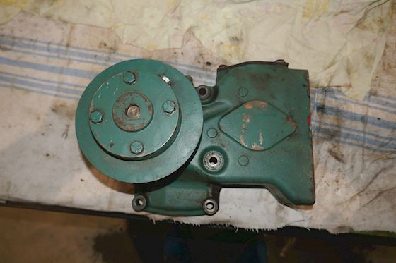 Volvo Penta Water Pump House  7625 #2