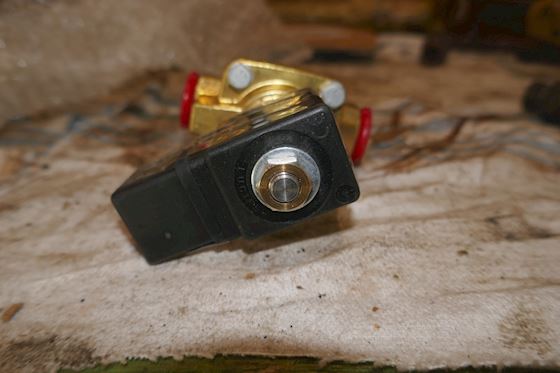 Sperre Soleinoid Drain Valve 322H7506 #1