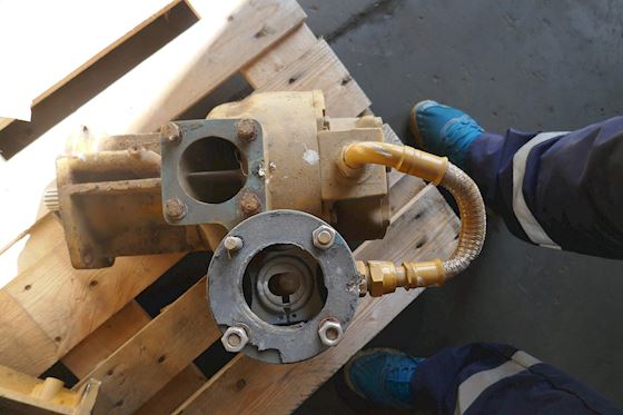 Caterpillar SW Pump 144-6080 #1