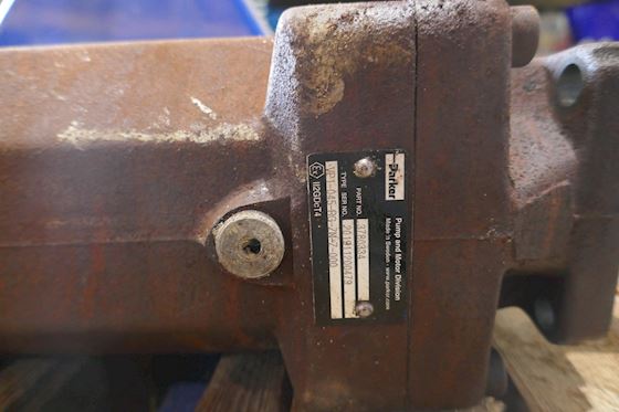 Parker VP1-045-RG-ZN-Z-000 Axial Piston Variable Displacement #6