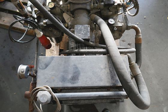 Oiltech Air Oil Cooler  LOC-007-4-D-A-0-00-S25-0-0-0 #1