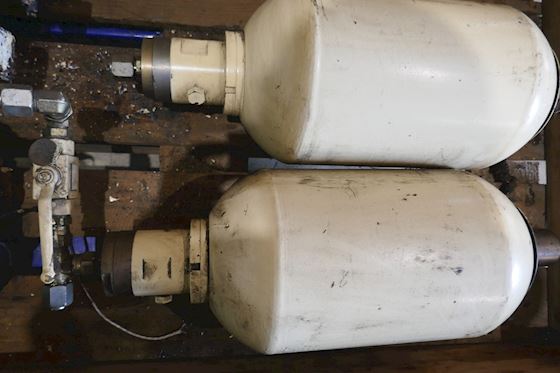 Olaer Parker Bladder Accumulator  EHV 10-330/02 #2