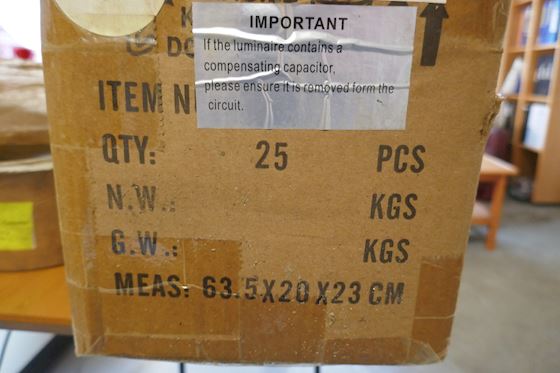 Anern Industries Group LED Fluorescent Light T8-600mm-D3-10W-G13-11/22 #7