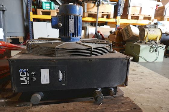 Oiltech LAC2 Air Oil Cooler with AC - Motor #4