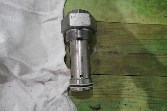 MAN Diesel & Turbo Safety Valve #4