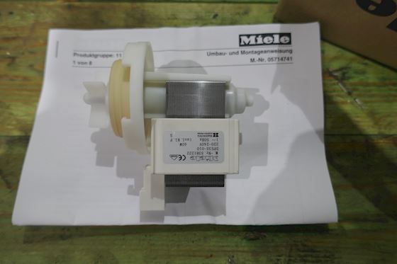 Miele Drain Pump DPS35-010 220-240V #5