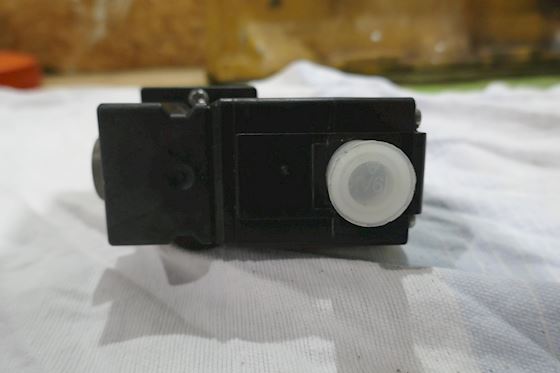 Burkert Magnetvalve 3/2 PN 0 - 0,5 Bar  00069814 #3