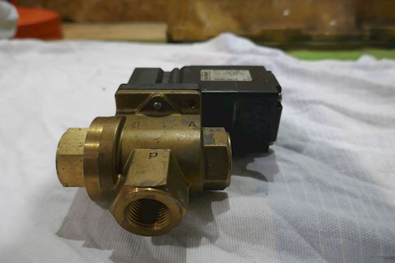 Burkert Magnetvalve 3/2 PN 0 - 0,5 Bar  00069814 #2