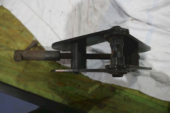 Dayton Beam Clamp 3KR12A   2Ton #4