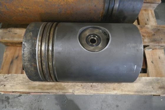 MAK Piston 1.60.6-26.60.01-06 #1