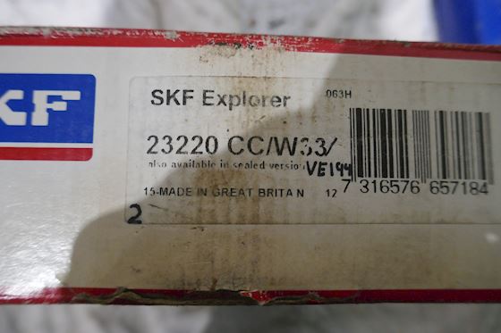 SKF Spherical Roller Bearing 23220 CC/W33 #2