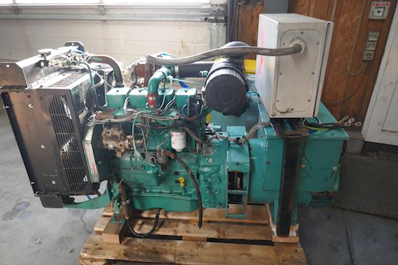 Cummins 4BT3.9-63 #1