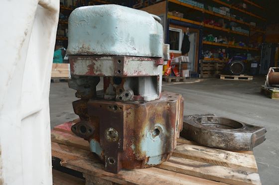 MAK Cylinder Head #1