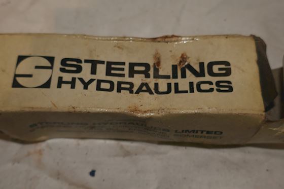 Sterling Fluid Systems Pressure and Flow Control Valve E2B040ZNMK3 #3