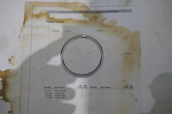Wärtsilä Piston Ring Set 113012 #4