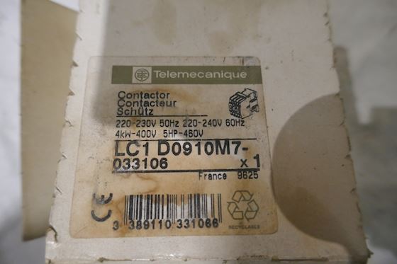 Telemecanique Contactor LC1D0910M7 #3