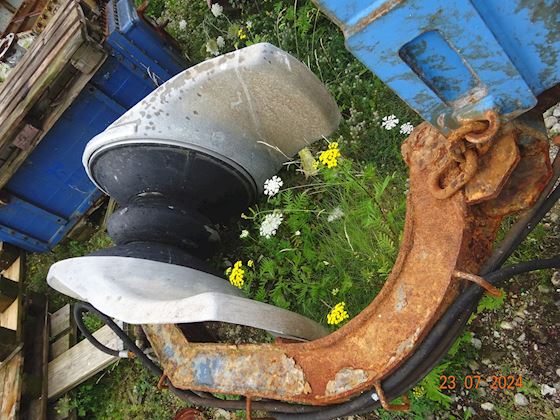 Thistle Powerblock crane #2