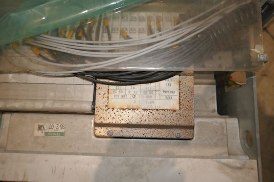 Terasaki AR220S Circuti Breaker + Chassis #7