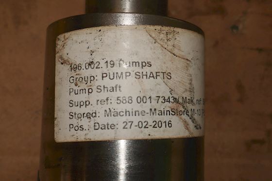 Pump shaft 588 001 7343 #2