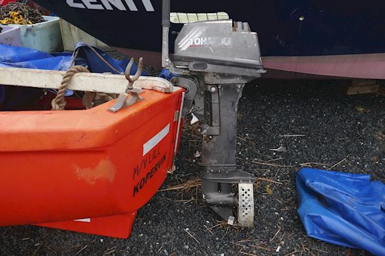 Fiberglass Recue Boat #3