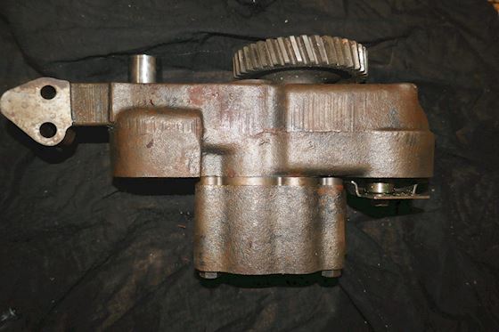 Caterpillar Body-Oil Pump 8N8635 #4