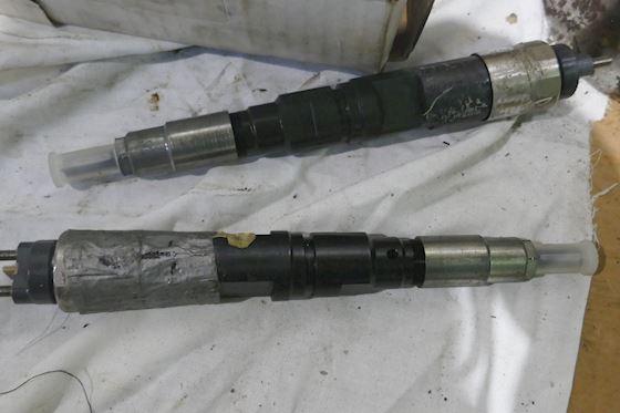 Denso Commen Rail Fuel Injection Nozzle RE524361 #3