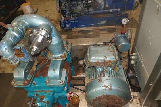 Samson Pumps Vacuum Pump Unit #3