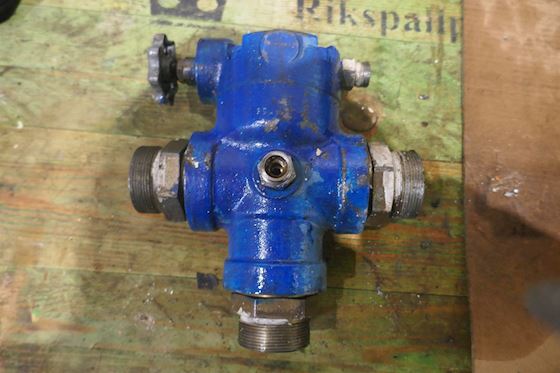 Vickers FCT10FV10TB Pressure Relief Valve for Pipe Mounting #1