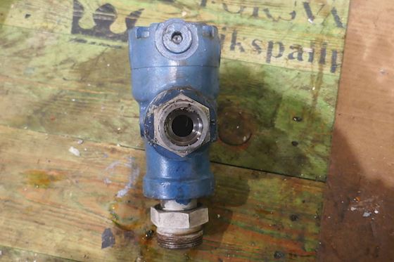 Vickers ECT06FV10TB Pressure Relief Valve for Pipe Mounting #3
