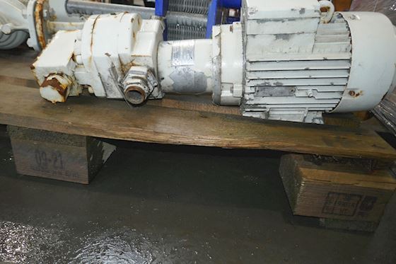 IKL Anlagentechnik 41.380.3.I.W.G.V.L-M3/14 Low Pressure Gear Pump #3