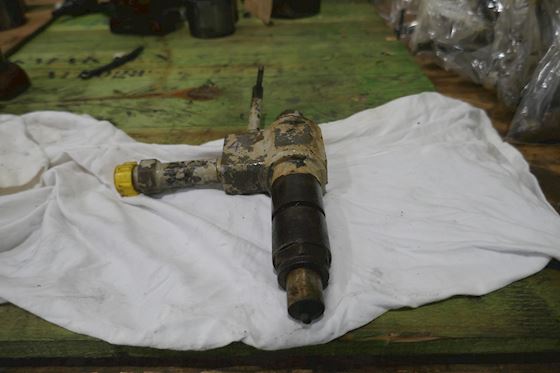 Bosch Injection Holder Valve KBA175T #1