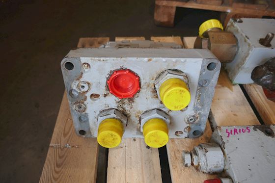 Rexroth Directional Spool Valve H-4 WEH25 E50/6AG24METS2Z4 #2