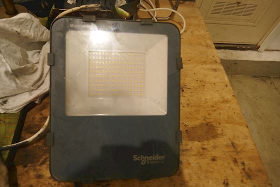 Schneider Electric Mureva Light 150W #2