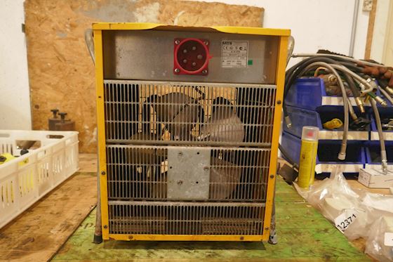 Master B15EPB Heat Blower  15 kw #2