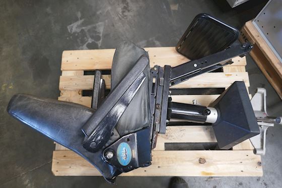 E.Vejvad Hansen Chair KF106 VFA/1 #3