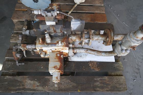 Parker Lokomec Manifold System 21068401 #1