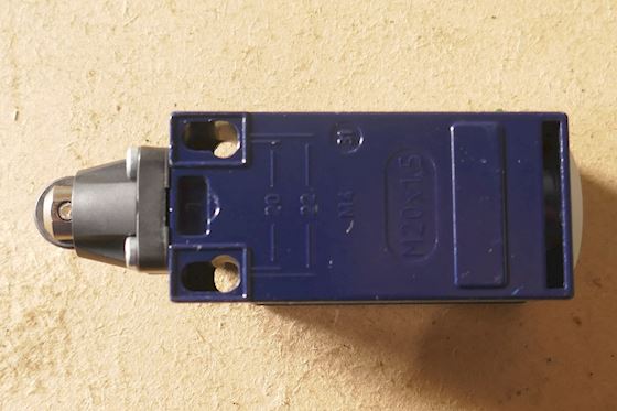 SCHMERSAL Position Switch ZR235-11Z-M20 #2