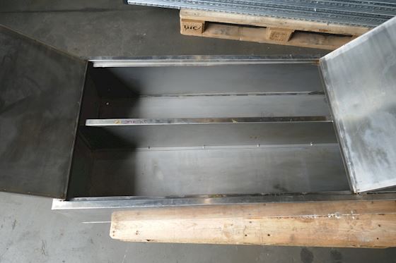 Kitchen Cabinet Three Doors #3