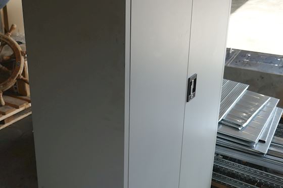 Manutan Steel cabinet 4 Shelves #5