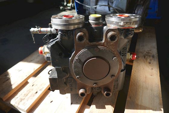 Sauer Danfoss Axial Piston Pump 90R180 #3