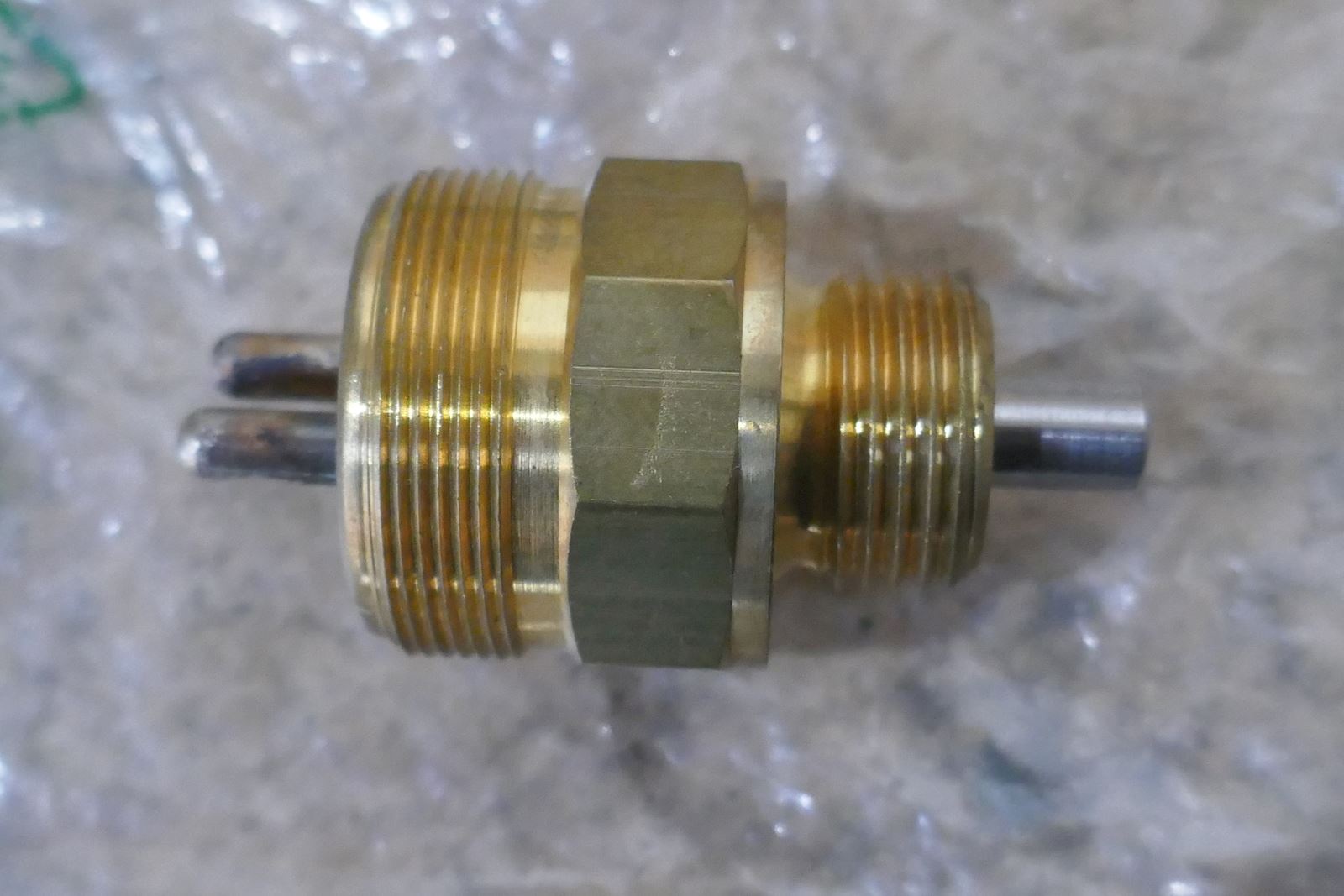 Scania Reverse Switch > Scania Reverse Light Switch 1303471 - Smedegaarden A/S