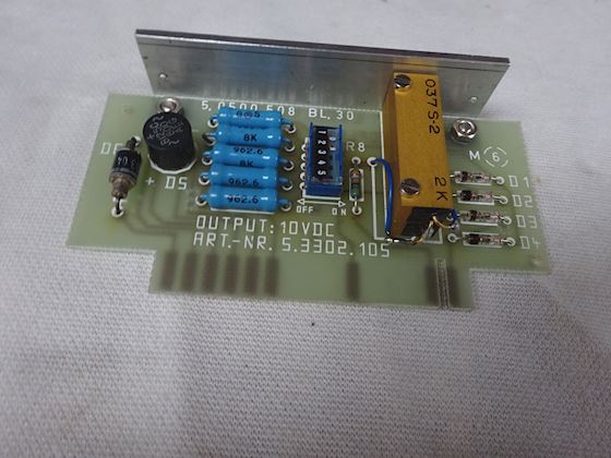 Spændingsregulator 10V DC #1